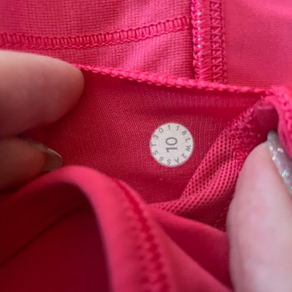 lululemon flow y bra - raspberry glo - Picture 4 of 4